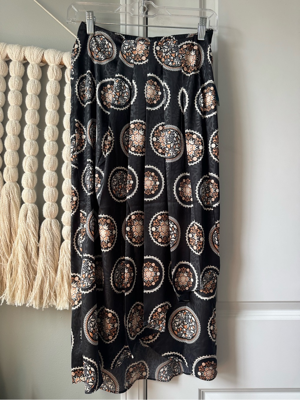 NWT Joie pleated black wrap skirt size xs pull on midi